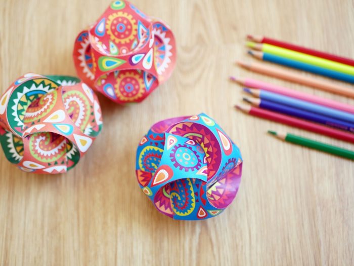 Paper cheap globes decorations